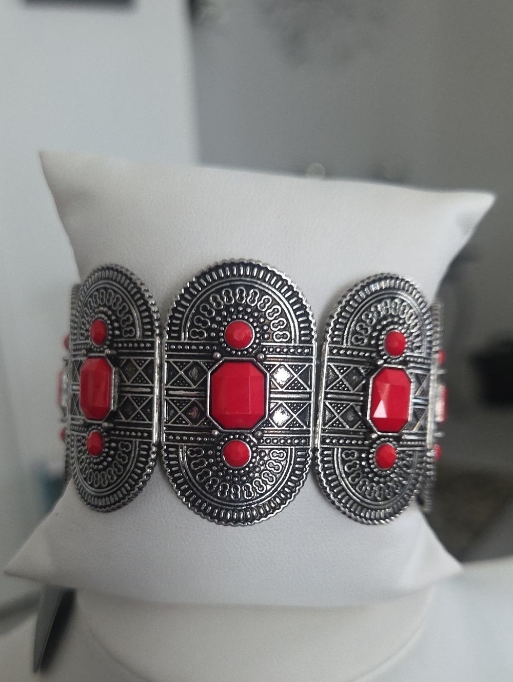 Paparazzi Turn Up The Tropical Heat Red Bracelet NWT